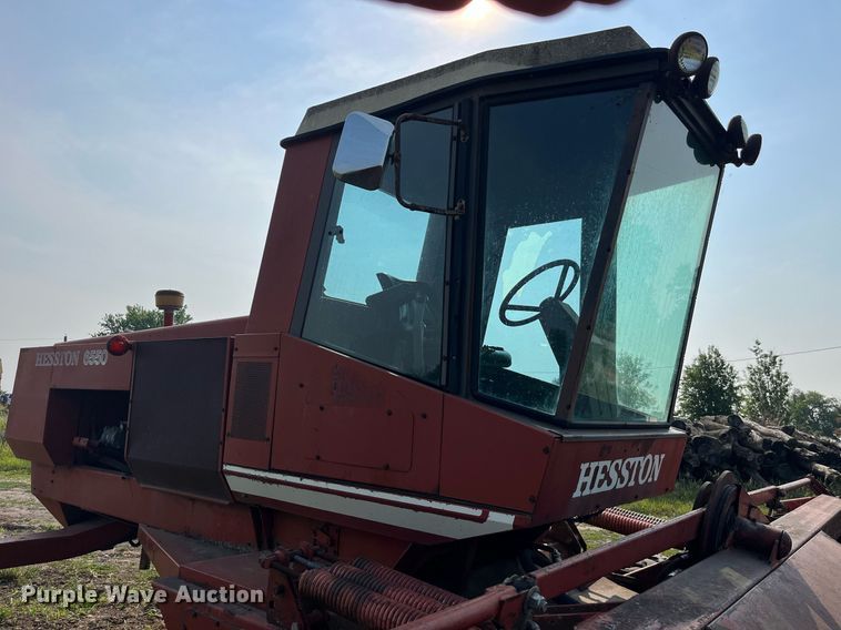 image for item LB9014 1982 Hesston 6550  swather / windrower