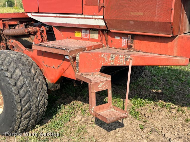 image for item LB9014 1982 Hesston 6550  swather / windrower