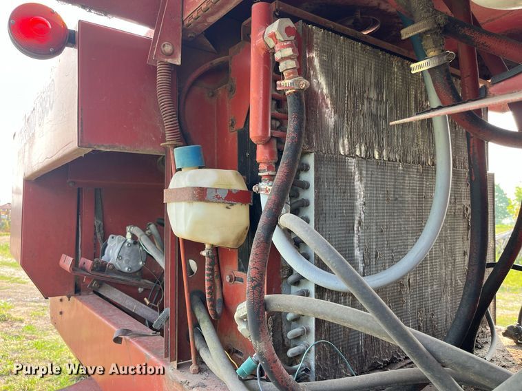 image for item LB9014 1982 Hesston 6550  swather / windrower