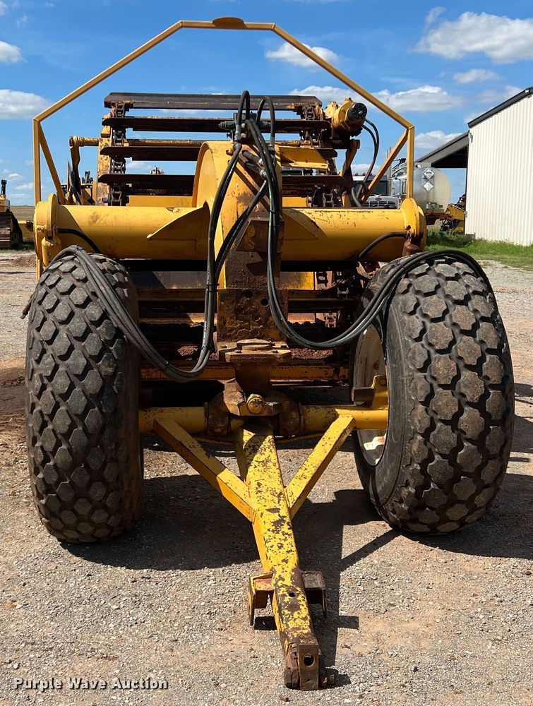 image for item LB9366 Hancock  elevating scraper