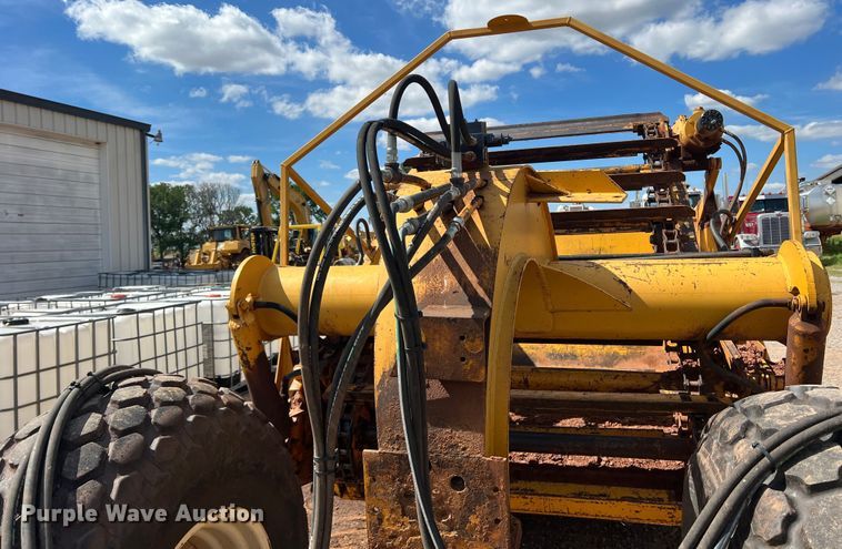 image for item LB9366 Hancock  elevating scraper