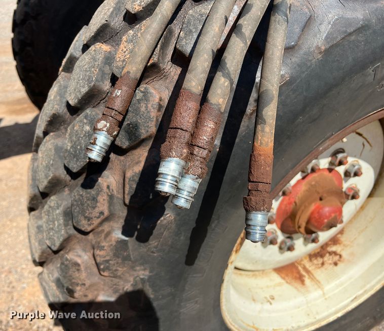 image for item LB9366 Hancock  elevating scraper