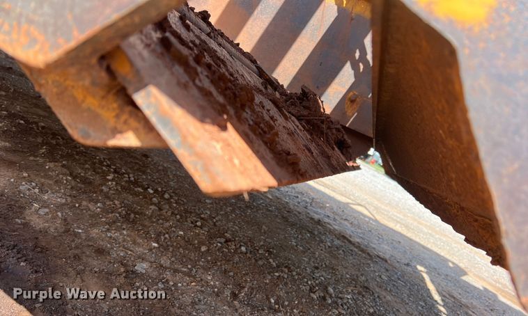 image for item LB9366 Hancock  elevating scraper