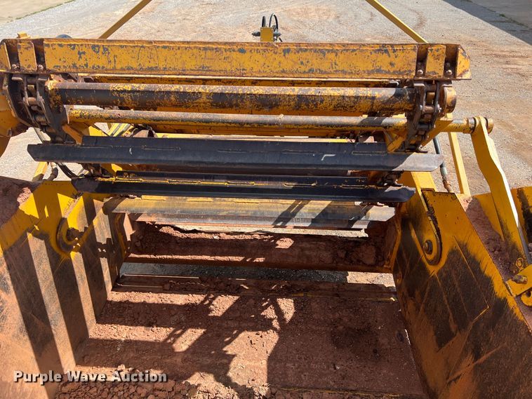 image for item LB9366 Hancock  elevating scraper