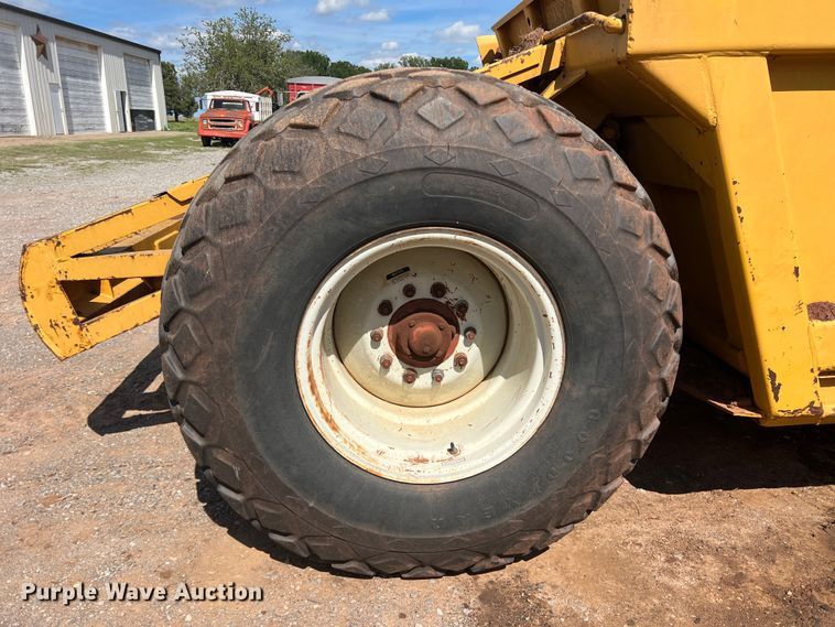 image for item LB9366 Hancock  elevating scraper