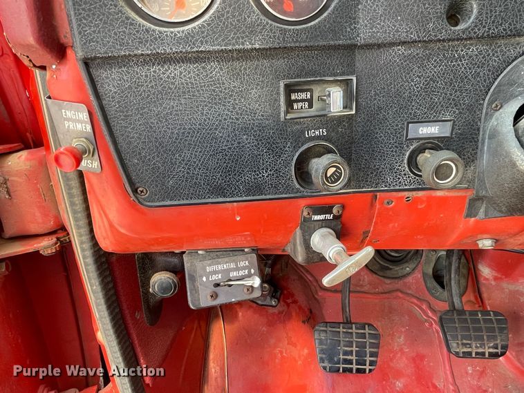 image for item LB9368 1977 Chevrolet C65  grain truck