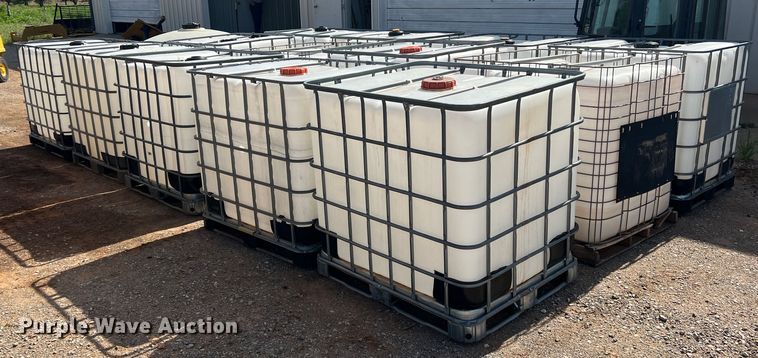 image for item LB9371 (13) 500 gallon poly tanks