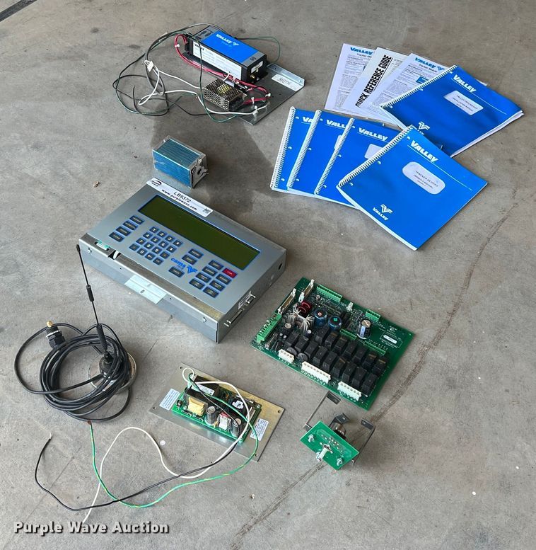 image for item LB9372 Valley Pro 2  pivot controller