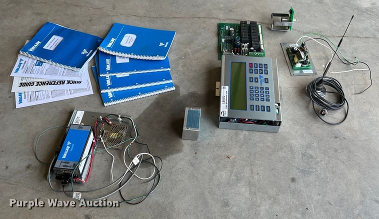 image for item LB9372 Valley Pro 2  pivot controller