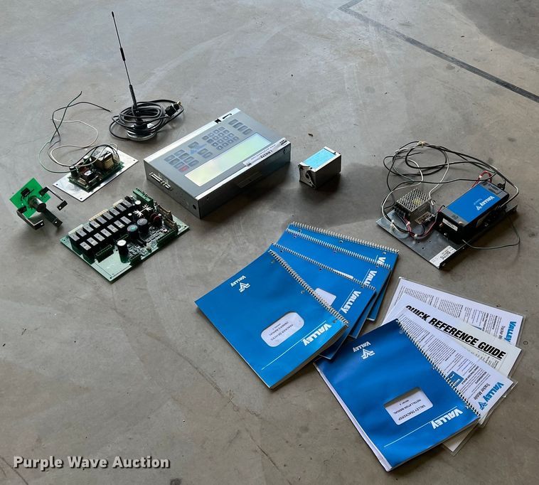 image for item LB9372 Valley Pro 2  pivot controller