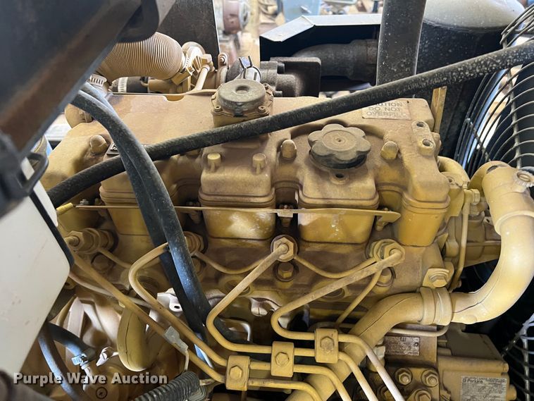 image for item LB9373 Sullair 185CA  air compressor