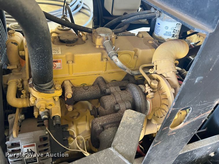 image for item LB9373 Sullair 185CA  air compressor