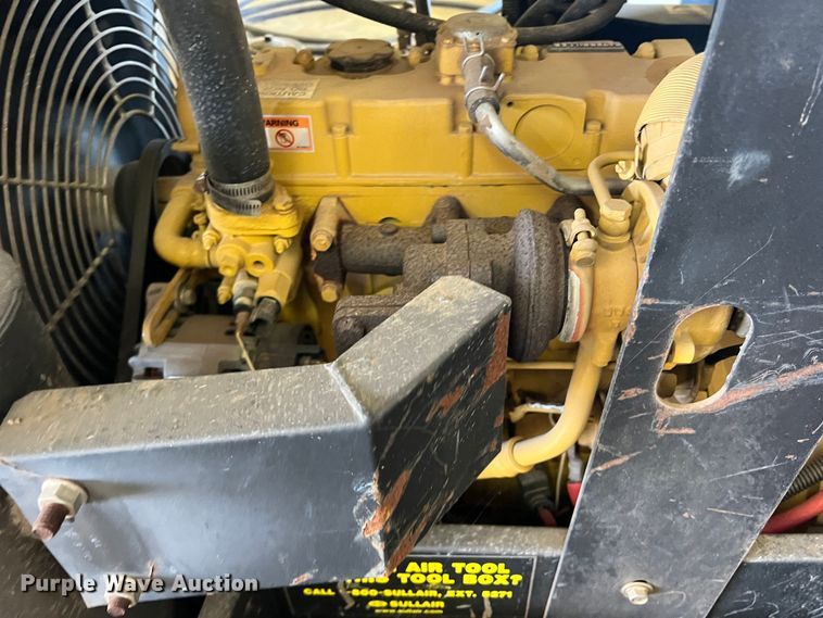 image for item LB9373 Sullair 185CA  air compressor