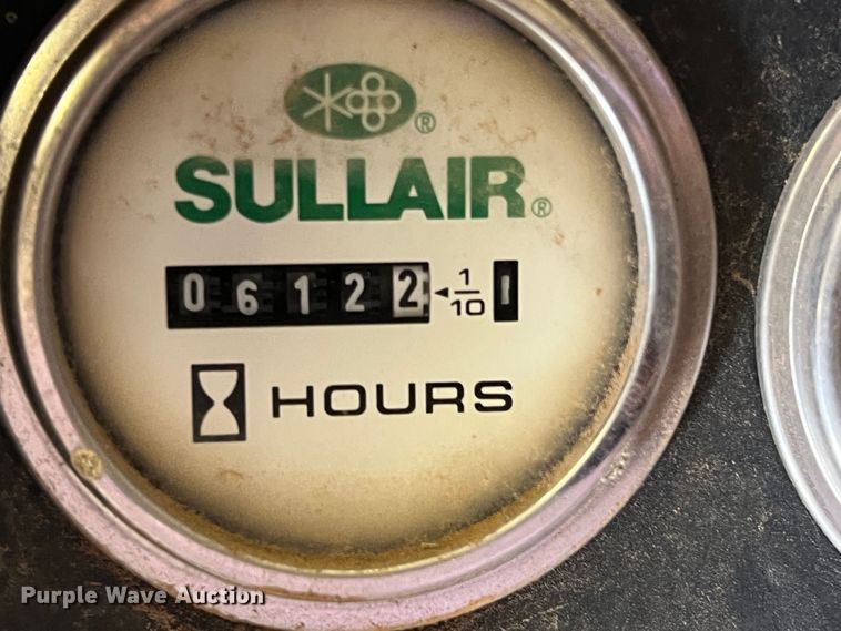 image for item LB9373 Sullair 185CA  air compressor