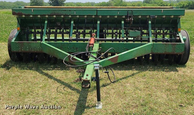 image for item LE9134 Great Plains Solid Stand 13  grain drill