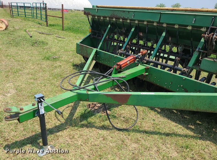 image for item LE9134 Great Plains Solid Stand 13  grain drill