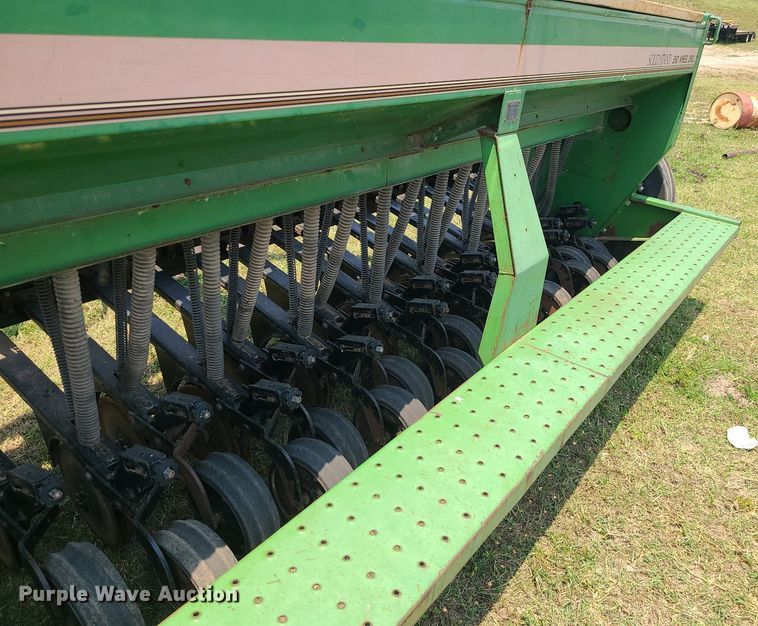 image for item LE9134 Great Plains Solid Stand 13  grain drill