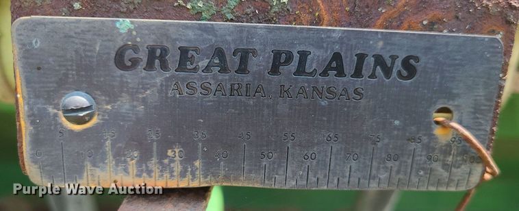 image for item LE9134 Great Plains Solid Stand 13  grain drill