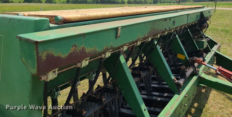image for item LE9134 Great Plains Solid Stand 13  grain drill