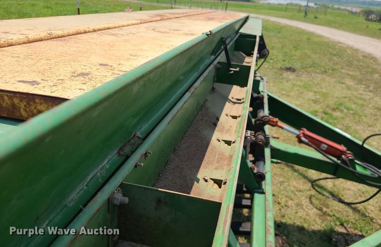 image for item LE9134 Great Plains Solid Stand 13  grain drill