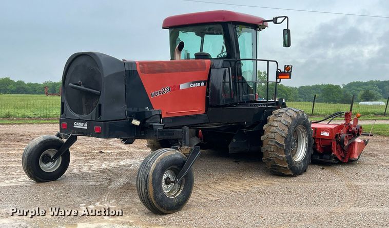 image for item LG9229 2006 Case IH WDX2302  windrower