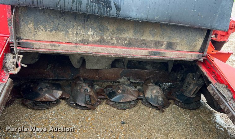 image for item LG9229 2006 Case IH WDX2302  windrower