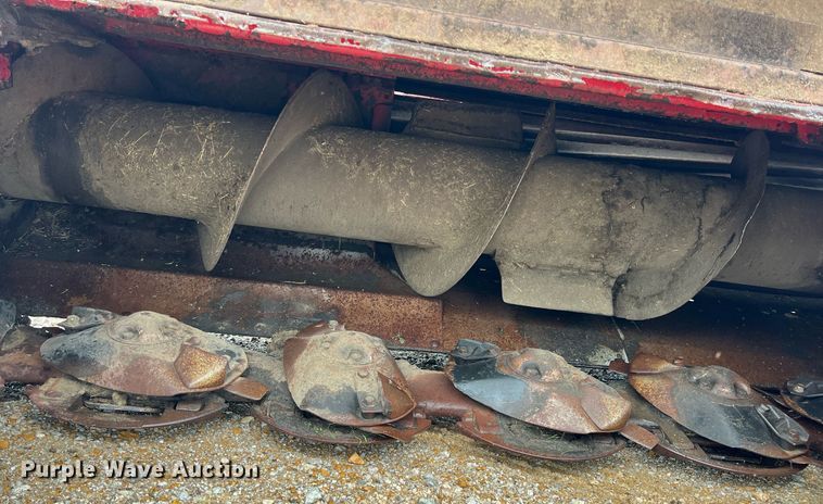 image for item LG9229 2006 Case IH WDX2302  windrower