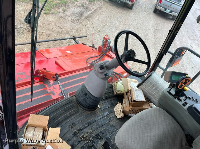 image for item LG9229 2006 Case IH WDX2302  windrower