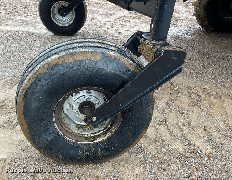 image for item LG9229 2006 Case IH WDX2302  windrower