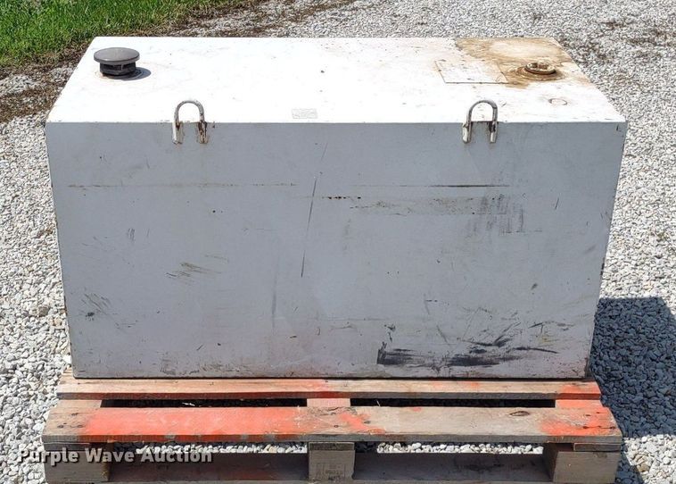 image for item LL9174 Delta 484000  fuel tank