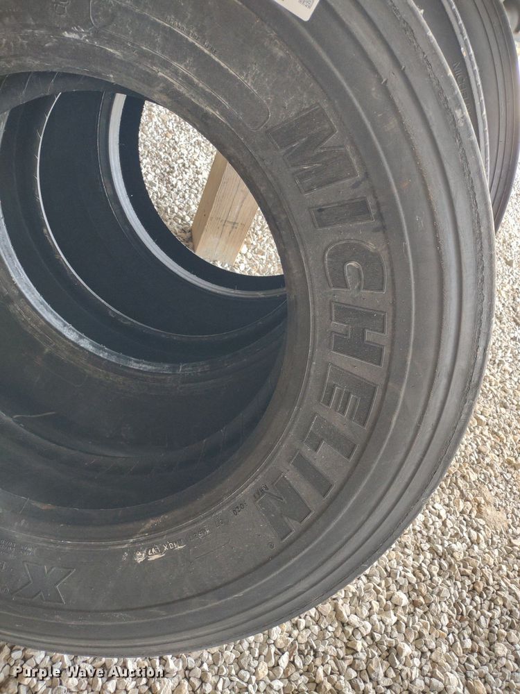 image for item LL9177 (3) tires