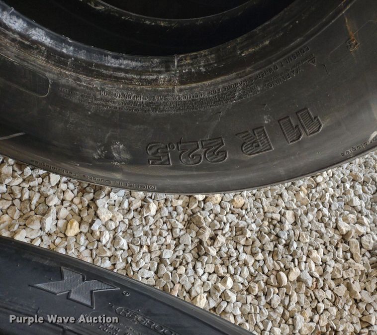 image for item LL9177 (3) tires