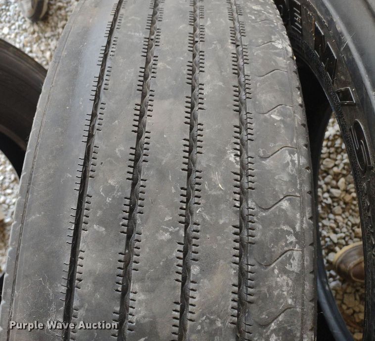 image for item LL9177 (3) tires