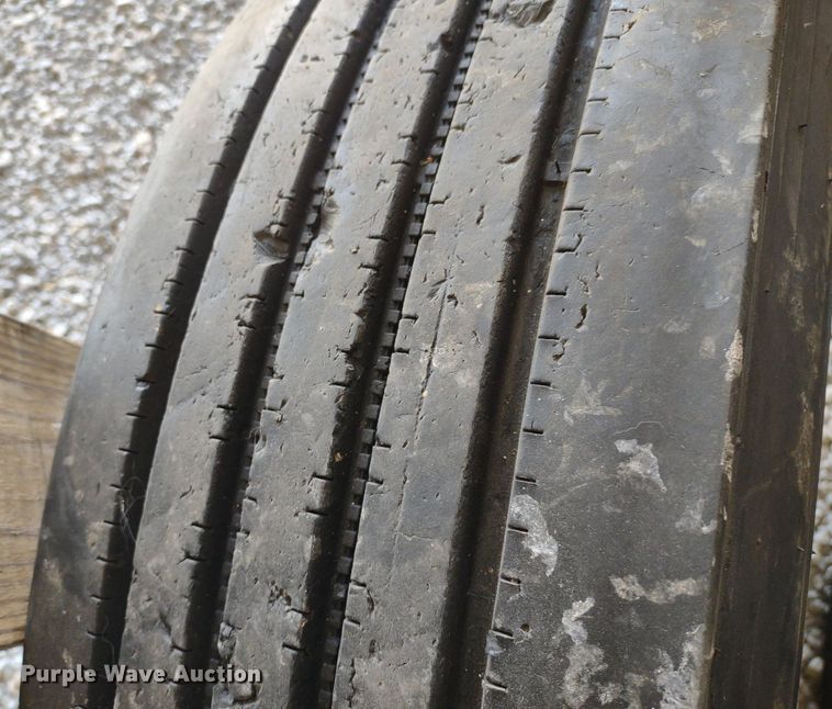 image for item LL9177 (3) tires