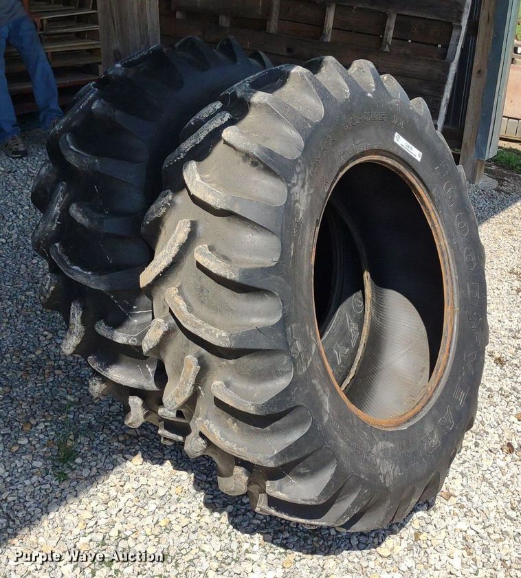 image for item LL9178 (2) 14.9-28 Good Year Dyna Torque II tires