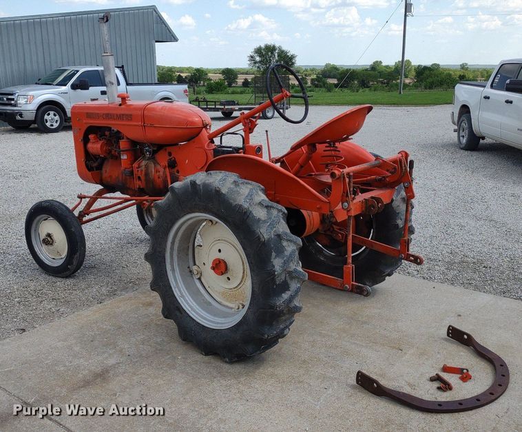 image for item LL9179 1939 Allis Chalmers B  tractor