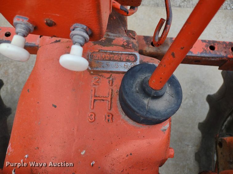 image for item LL9179 1939 Allis Chalmers B  tractor