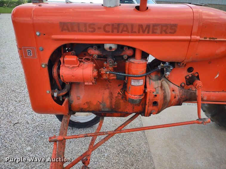 image for item LL9179 1939 Allis Chalmers B  tractor