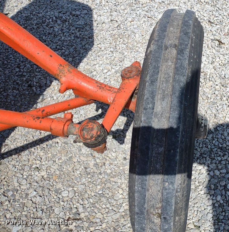 image for item LL9179 1939 Allis Chalmers B  tractor