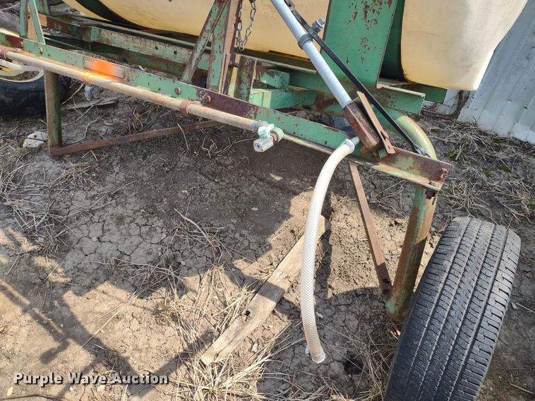 image for item LL9206 (2) pieces of ag equipment