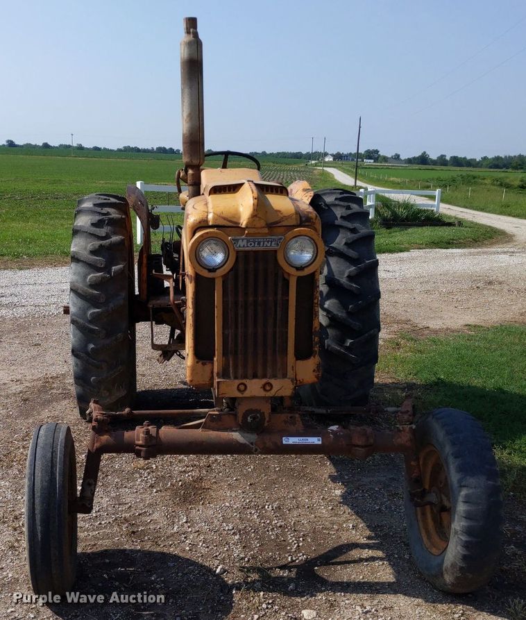 image for item LL9226 1962 Minneapolis Moline 4 Star  tractor