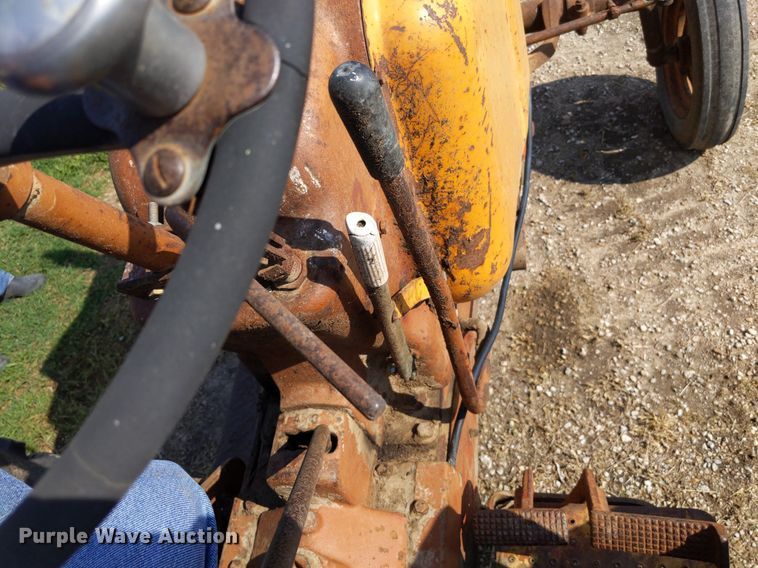 image for item LL9226 1962 Minneapolis Moline 4 Star  tractor