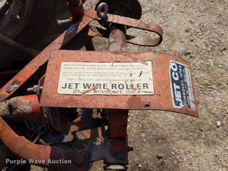 image for item LL9226 1962 Minneapolis Moline 4 Star  tractor