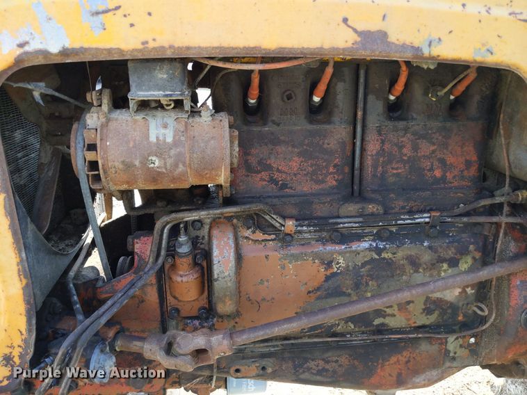 image for item LL9226 1962 Minneapolis Moline 4 Star  tractor