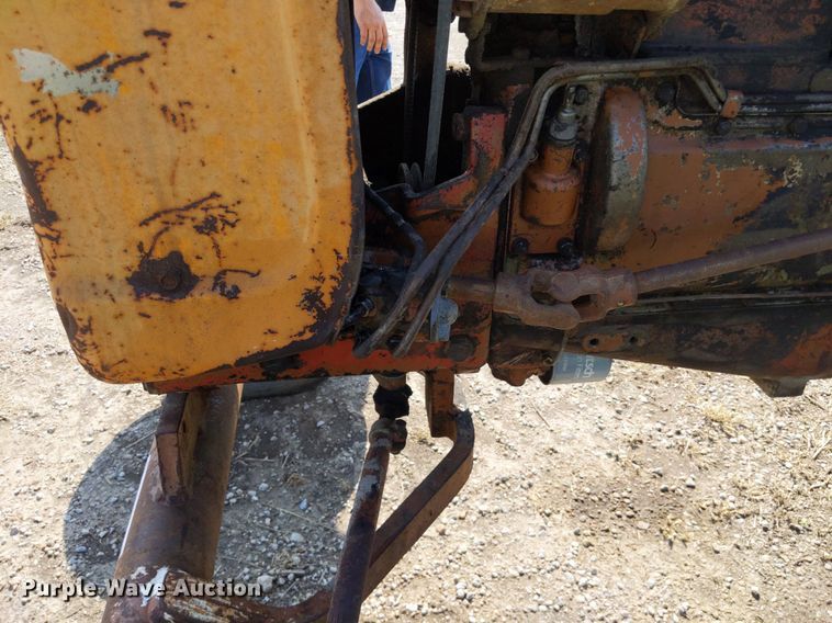 image for item LL9226 1962 Minneapolis Moline 4 Star  tractor