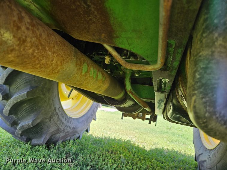 image for item LL9229 John Deere 6410  MFWD tractor