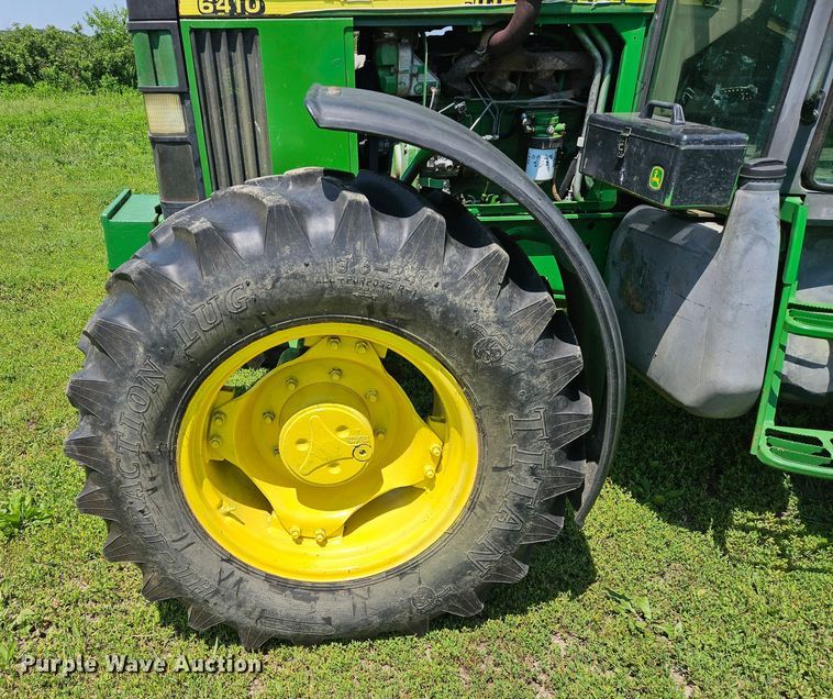 image for item LL9229 John Deere 6410  MFWD tractor