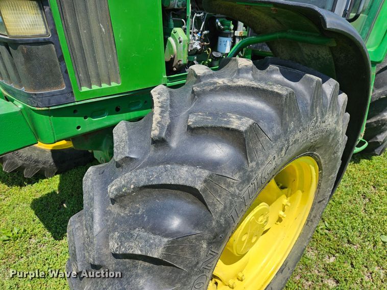 image for item LL9229 John Deere 6410  MFWD tractor