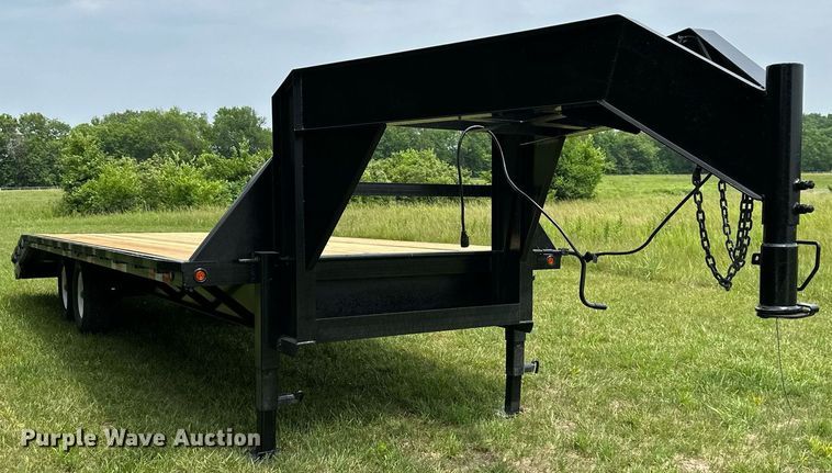 image for item LP9989 1998 Load Trail  equipment trailer