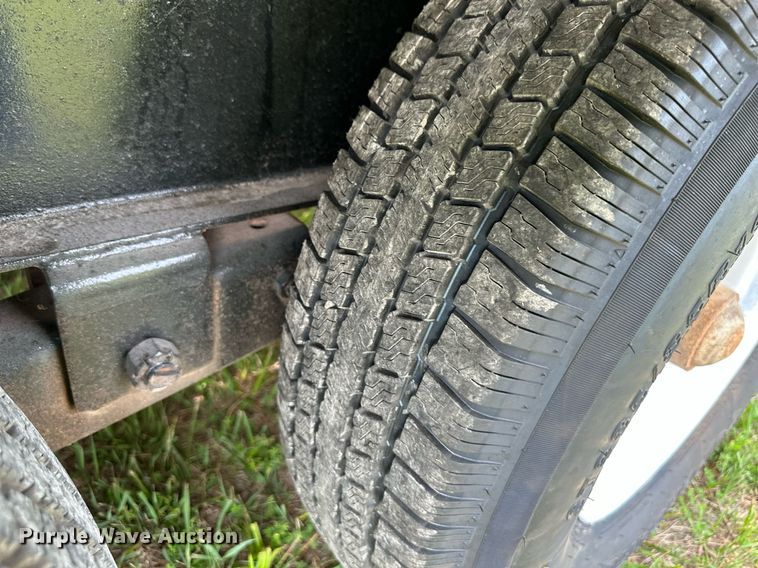 image for item LP9989 1998 Load Trail  equipment trailer